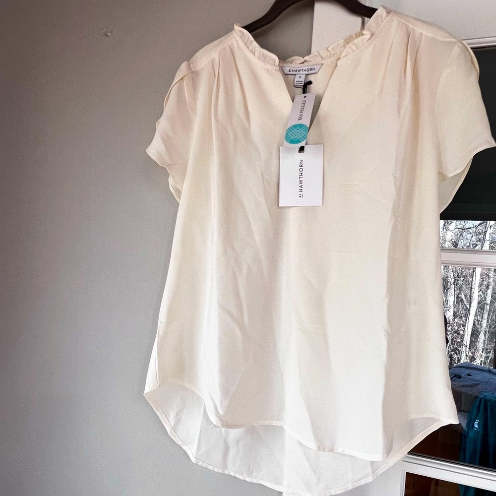 41 Hathorne Tiffany Tulip Sleeve Blouse Cream Dressy Business Casual Women M